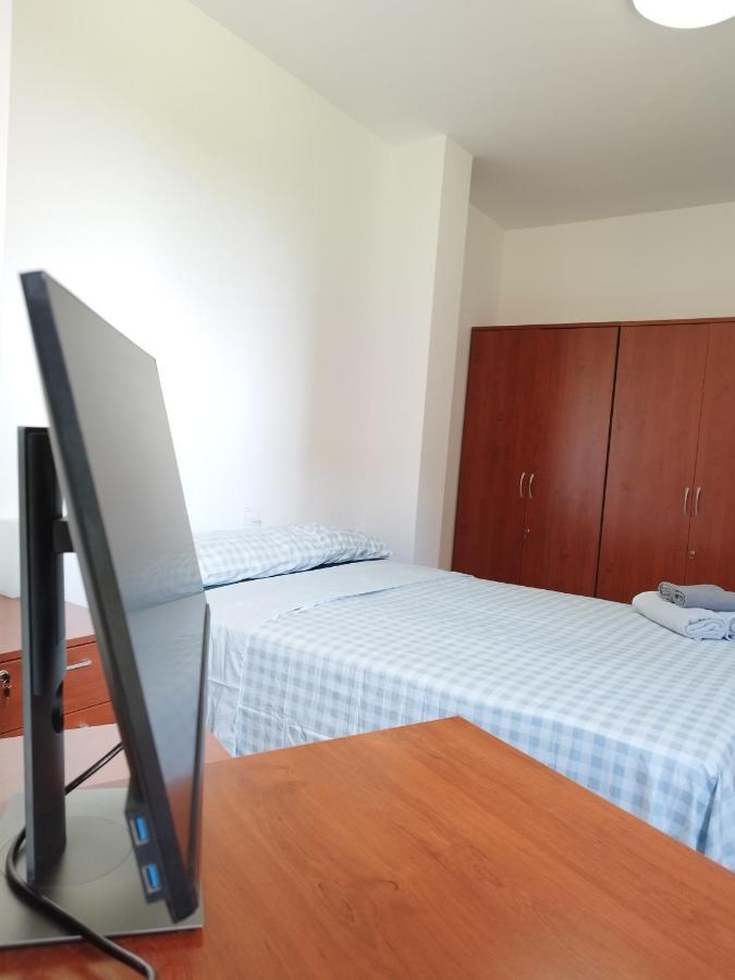 Bed and Breakfast Vivienda Vacacional Compartida Radazul Zewnętrze zdjęcie